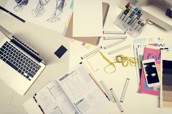 Quel mode de vie adopter pour un chat Peterbald en appartement sans balcon?